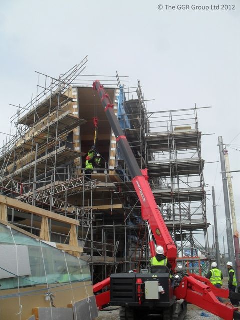 Crane Lifting for Office Tower